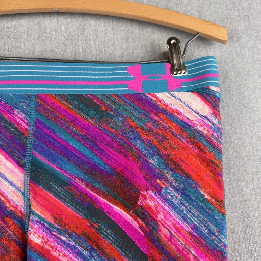 Under Armour Compression Shorts Women's Multicolor Abstract Print Padded‎
